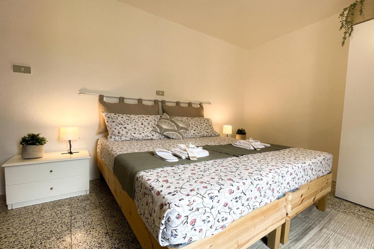 Casa Storica Con Terrazzo Castellina Marittima Exterior foto